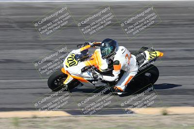 media/Jan-16-2026-CVMA Friday Practice (Fri) [[6f2bf47531]]/3-Racer 2/Session 2 Bowl Entry Pans/